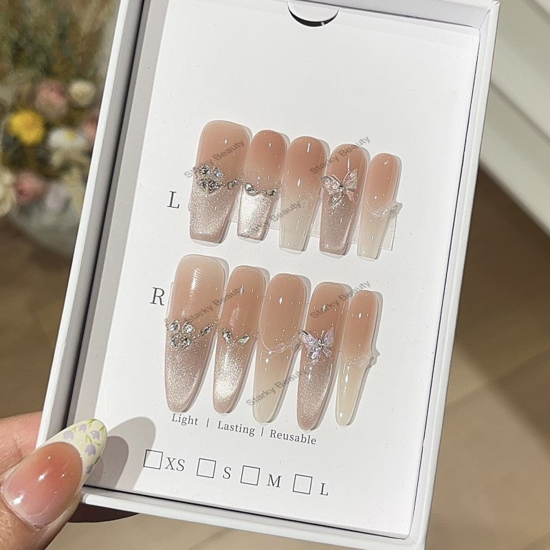 Pure handmade new style with white temperament, high-end and wholesale wearable nail plates