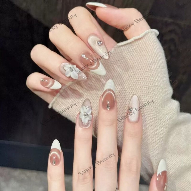 3521