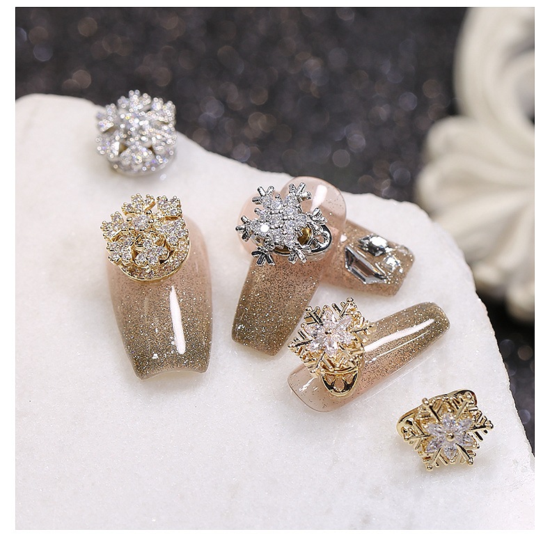 2024 snowflake high speed transfer bead nail zircon optional rotating christmas nail diamond